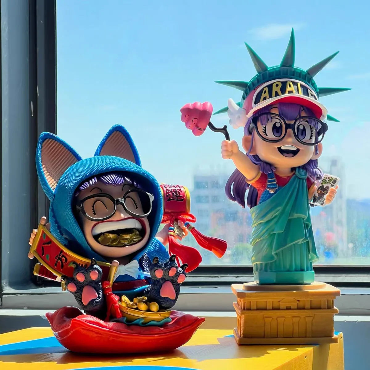 Dr. Slump Anime Figure Arale Figures Wealrh God Figurine Cute Girl Gk Statue Model Doll Collection Room Birthday Gifts Toy