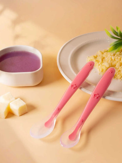 9 Colors Baby Silicone Spoon Learning Spoon Star Pattern Large Small Spoon Set Soft Silicone Feeding Spoon Training Baby Reborn