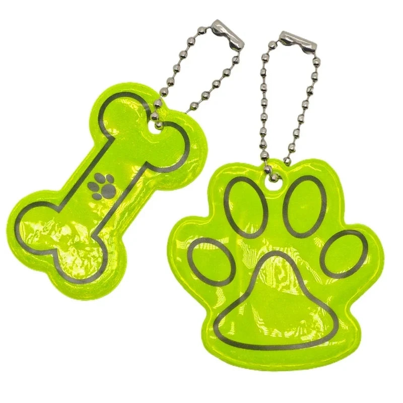 Fluorescent Green Night Reflective Pendant Cute Cat Paw Shaped Keychain Pendant Small Gift
