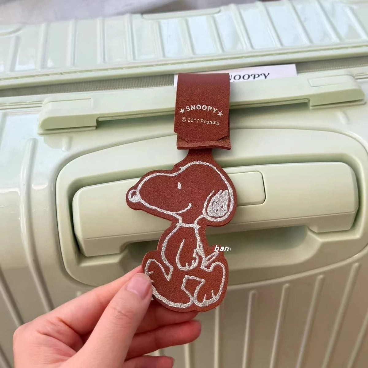 Japanese Snoopy peripheral cartoon suitcase luggage tag cute checked anti-lost tag bag doll boarding pass anime gift unisex