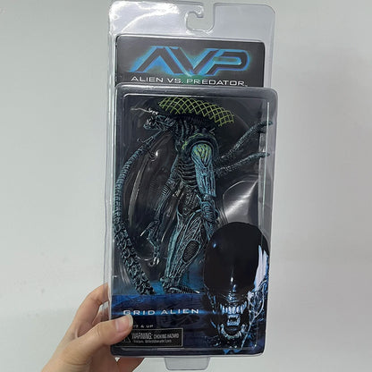 NECA Alien Vs Predator Action Figure Aliens vs Predator Grid Alien Xenomorph Translucent Model Toys 2pcs Desktop Collection Gift