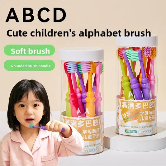 10 children's soft bristled toothbrushes in a bucket to care for baby teeth. Home toothbrushes come with a storage bucket