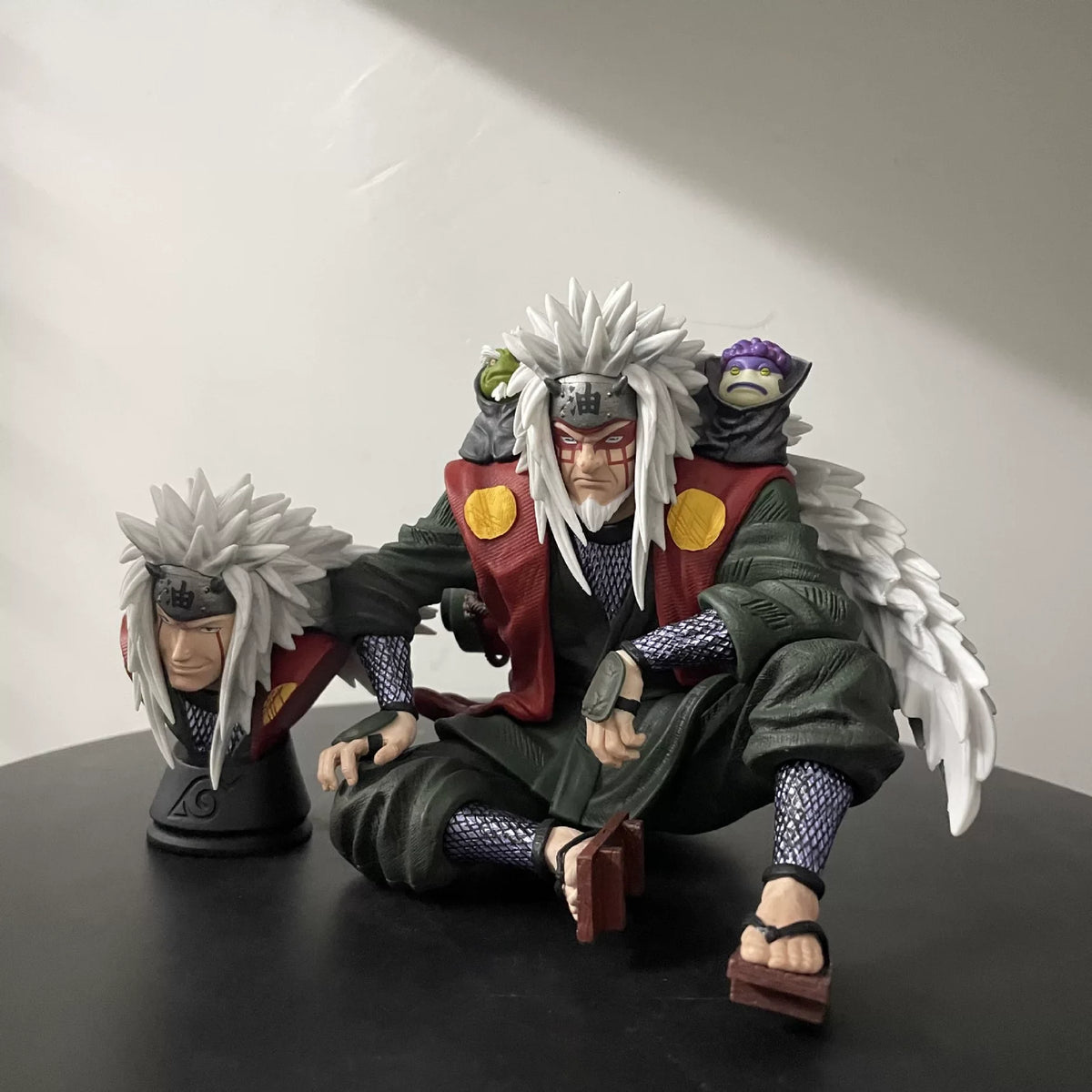 14cm Anime Naruto Figure Jiraiya Sage Mode Mount Myoboku Sitting Figure Double Head Sculpture Anime Model Toy Desktop Decor Gift