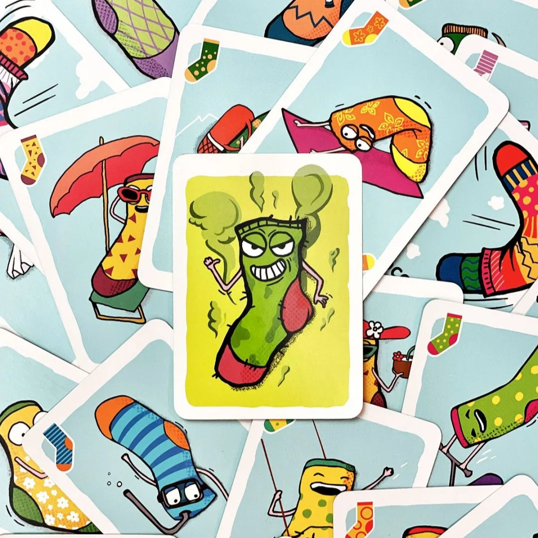 《Stinky Sock：A Card Game》, Russian Version of the Board Game, Card Game, Interactive Board Game, Ideal Game for Parties, Game for Finding Fun, Suitable as a Christmas or Halloween Gift
