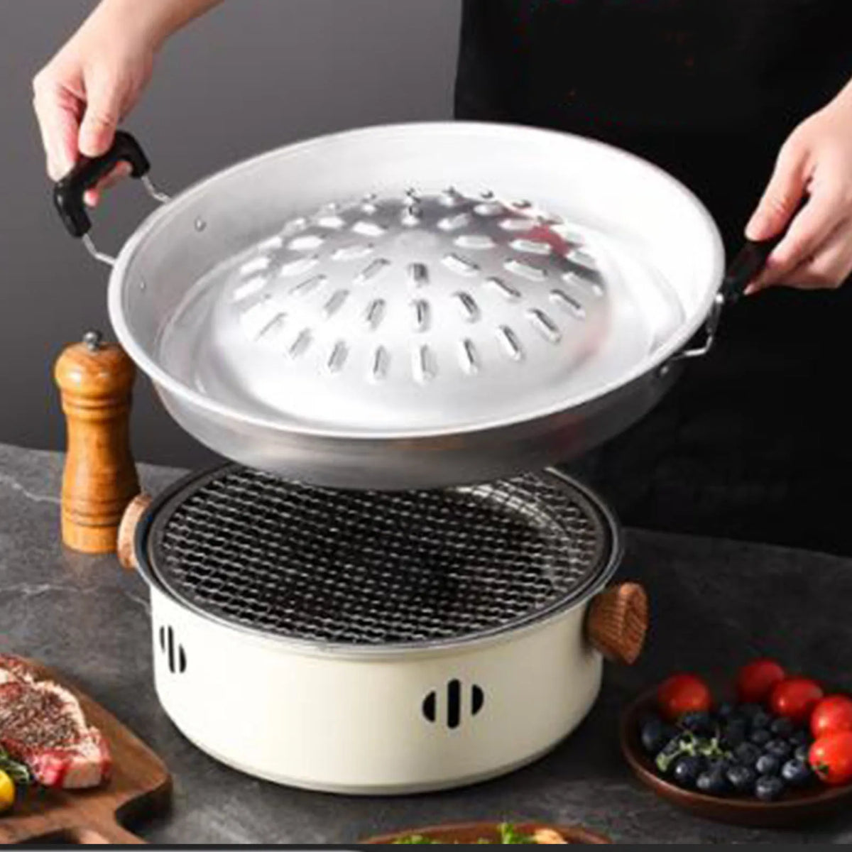 Barbecue Grill Pot Steak Grill Charcoal Pan Multifunctional Aluminum Barbecue Grill Hot Pot for Family Gathering Outdoor Picnics