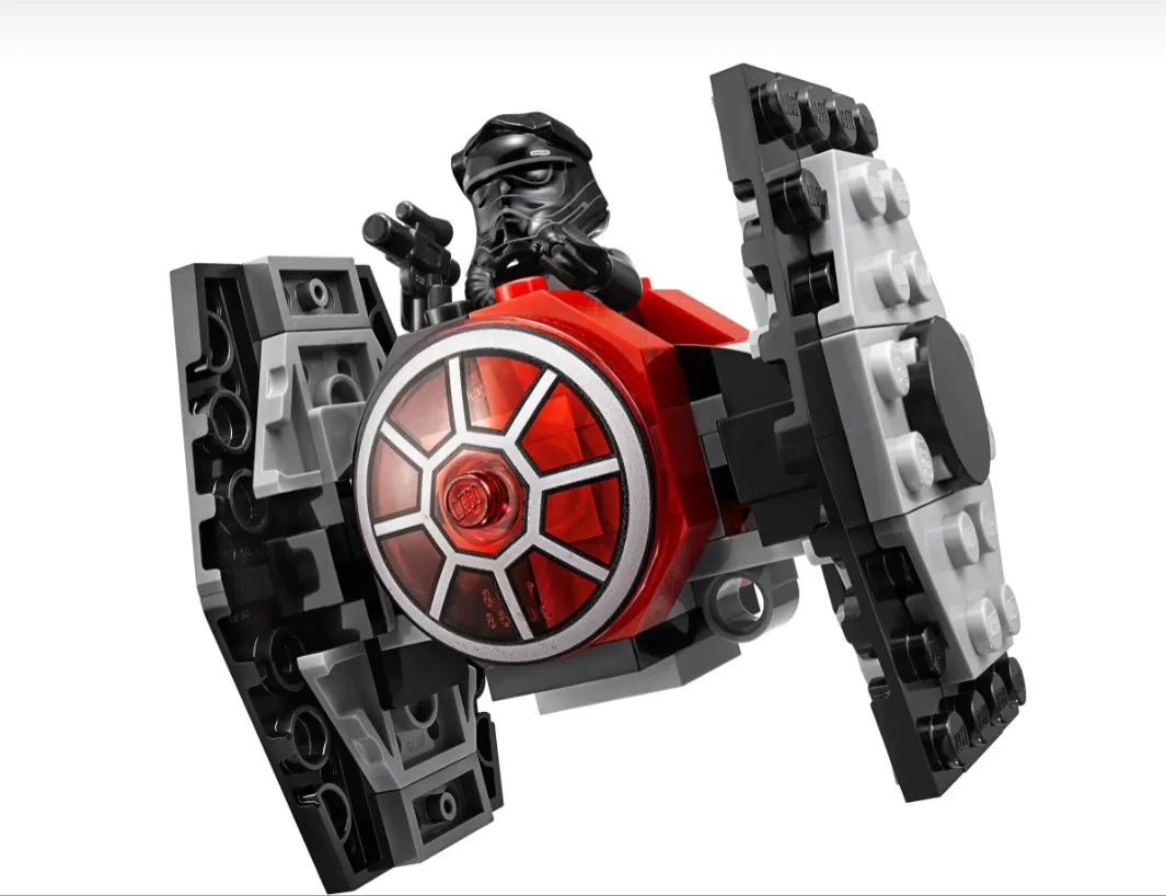 Limited Edition Star Wars Elite Clone Troop and Assault Robot 9488 with Mannequin Boy Assembled Model