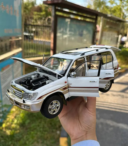 1:18 Land Cruiser 4700 Cruiser LC100 Alloy Simulation Car Model