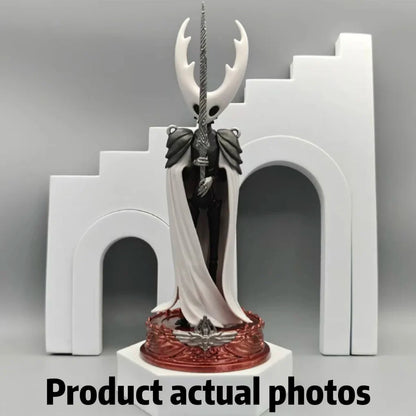 Hollow Knight Three Swordsmen Game Garage Kit Battle Car Cake Desktop Models Chassis Decorations Exquisite PVC Figurines Boy Toy
