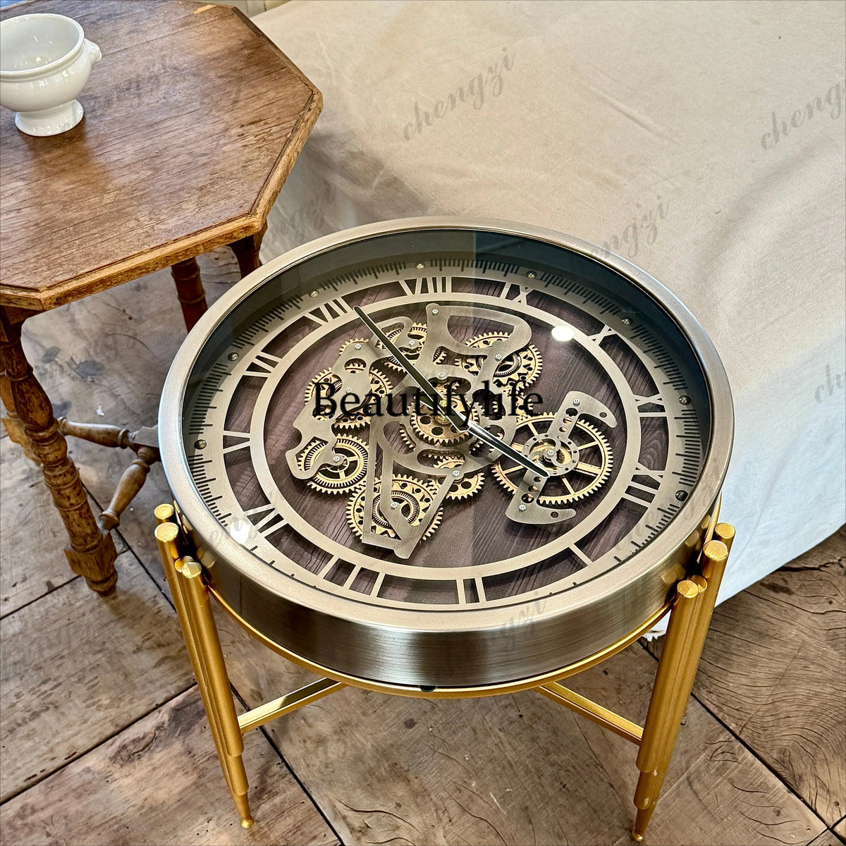 Retro high-end light luxury Nordic style clock gear American living room sofa side table small coffee table tempered glass