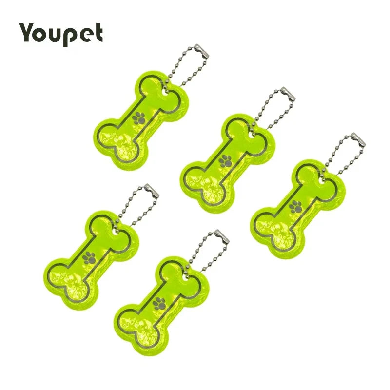 Fluorescent Green Night Reflective Pendant Cute Cat Paw Shaped Keychain Pendant Small Gift