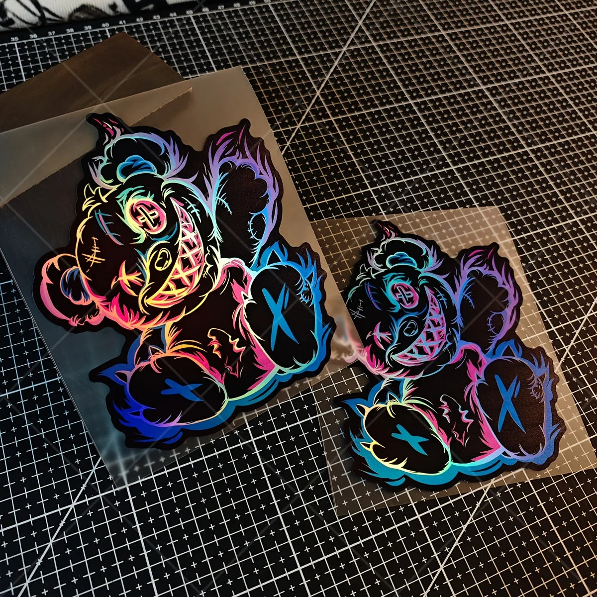 1PC Holographic Scary Bear Waterproof Vinyl Sticker For Car Motorcycle Helmet Laptop Decor Decal