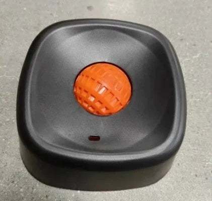 Liquid Slow Dog Bowls  Anti-slip Ball-shaped Bone Soup Dog Licking Bowl Licking Bowl for Healthy Eating Non-Slip and Anti-Chokin