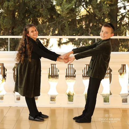Family Matching New Shabbos Velour Kids Clothing Teen Set Girl Dress Boys Top Baby Overall Rompers Flowers Embroidery and Ribbon