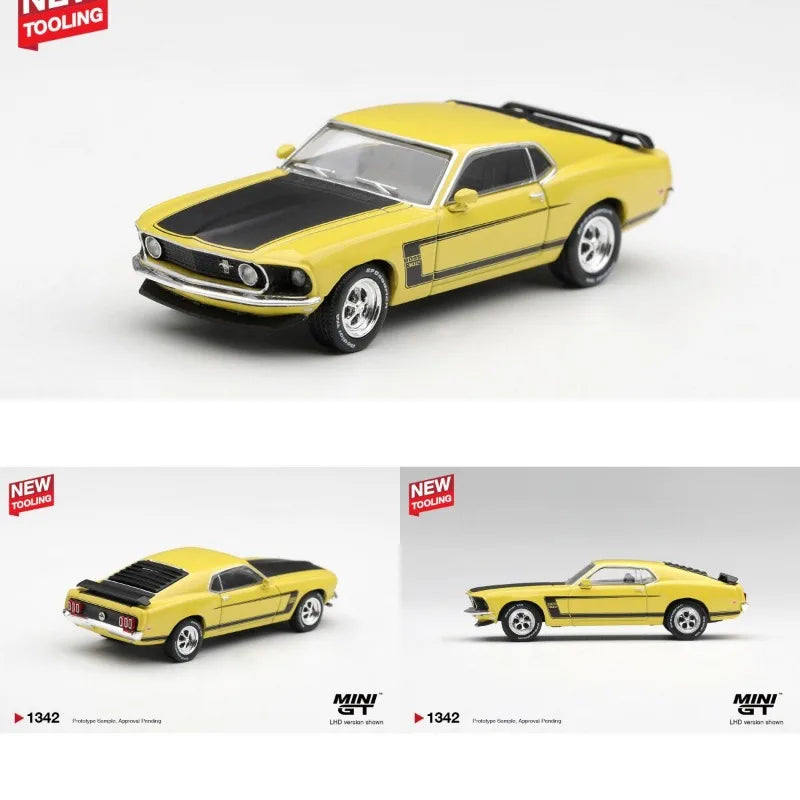 MINIGT 1:64 Ford Mustang Boss die-casting alloy car model desktop ornament for boys.