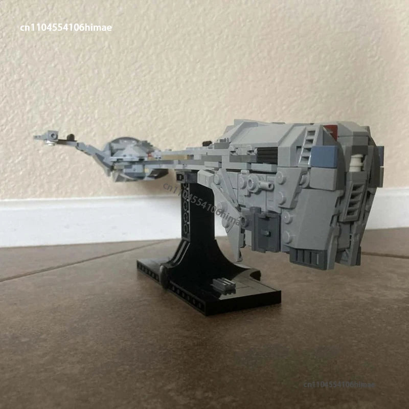 NEW Space War Event Horizon Midi-Scale Building Blocks Model DIY Spaceship Military Sci-fi Movie Assembly Bricks Kids Toy Gift