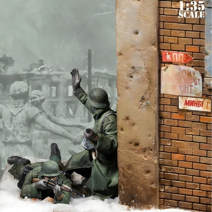1/35       Doll resin model kit     Military theme (with scene)    Unassembled and uncolored   344C