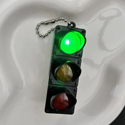 1/2Pcs Simulation Electronic Traffic Light Keychain Pendant Mini Pedestrian Light LED Light-emitting Toy Kids Cognitive Toy Gift