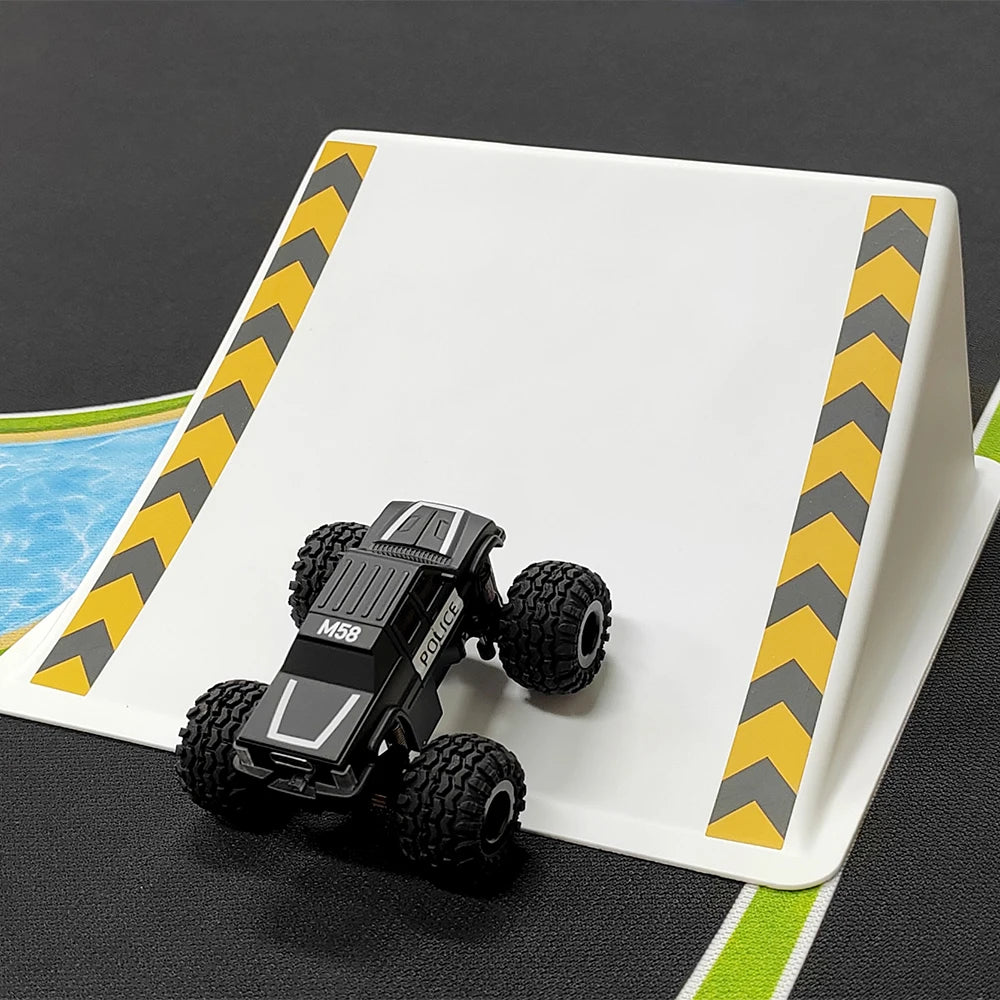 LDARC M58 RC Truck RTR 2.4GHz 1/58 MINI Mirco RC Electric Remote Control Model Car Adult Children's Tabletop Toys