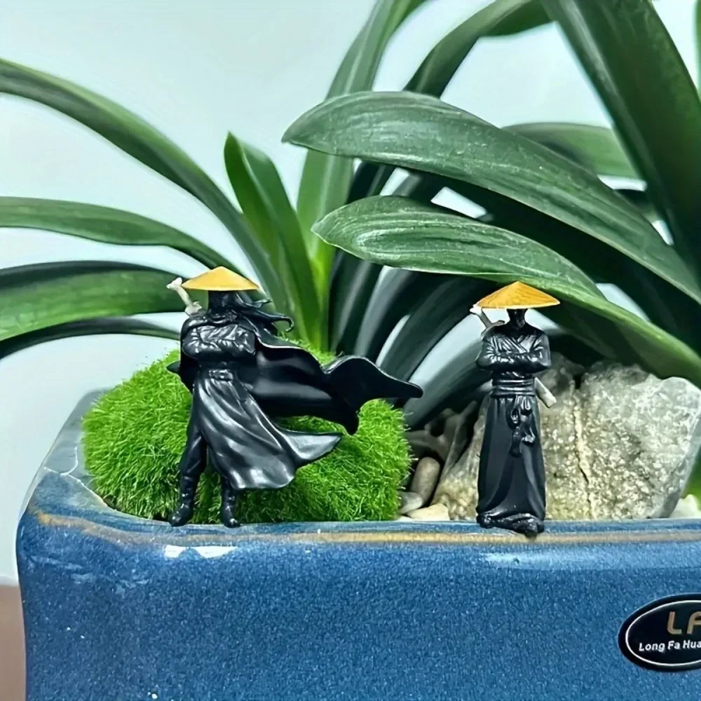 3PCS Mini Samurai Statue Set - Perfect for Car Dashboard Desk Decor
