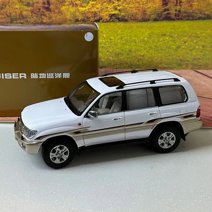 1:18 Land Cruiser 4700 Cruiser LC100 Alloy Simulation Car Model