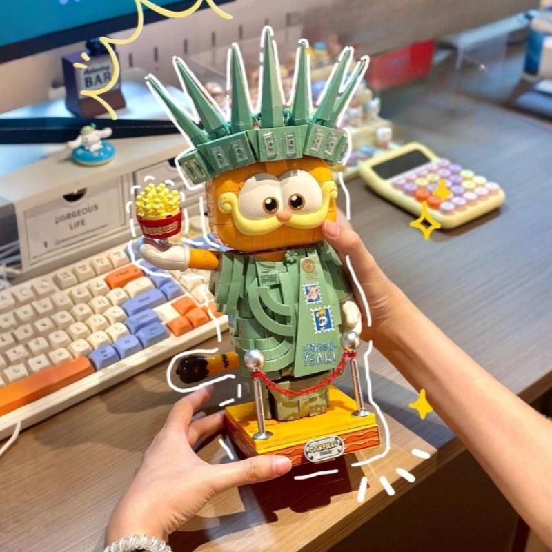 Garfield Building Block Statue of Liberty Children Cartoon Animation Assembly Toy Pharaoh Model Desktop Ornament Collection Gift