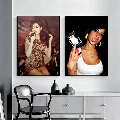 Singer Amy Winehouse Poster Classic poster and wall art prints are suitable for living rooms, bedrooms,and home