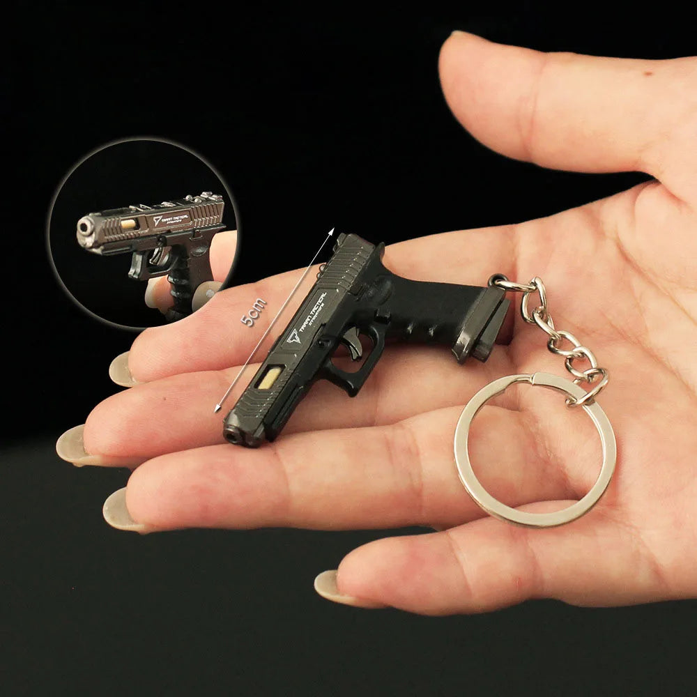 5cm Mini Gun Model Keychain TtiG34 Model Jewelry Metal Pendant Key Chain Chaveiro Bag Car Key Holders Gift For Kids Men