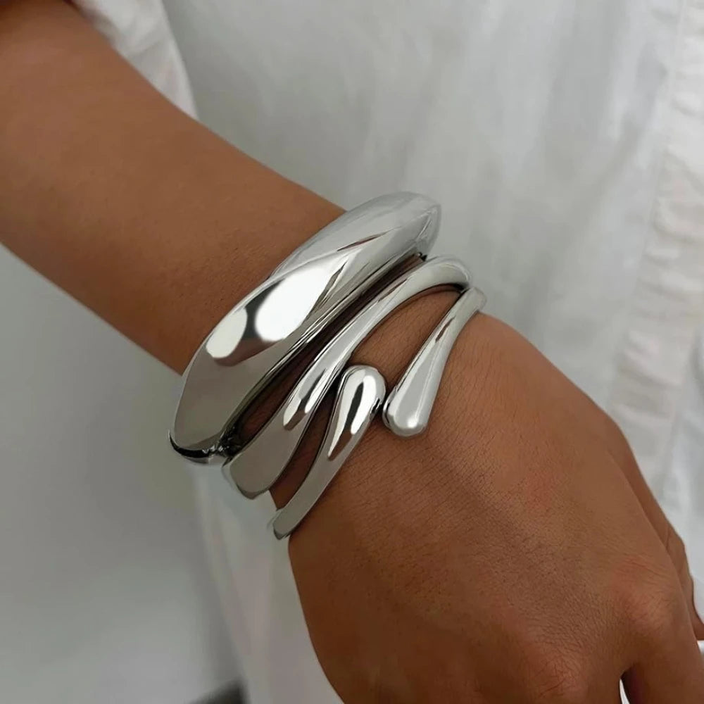 3pcs Chunky Smooth Water Drop Cuff Bracelets for Women Dainty 14k Gold Plated Big Stackable Spring Bangles Set Stack Jewelry