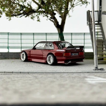 Kaido House1:64 162 BMW M3 E30 front cover open alloy die-cast miniature model, adult collection pieces,children's gifts