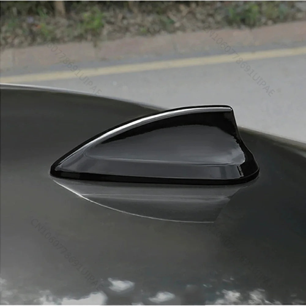 Black Shark Fin Antenna Cover For BMW M2 M3 M4 123457 Series X1 X3 X4 X5 X6 F22 F30 F34 F80 F87 F32 F36 F82 G11 G20 G12 G30