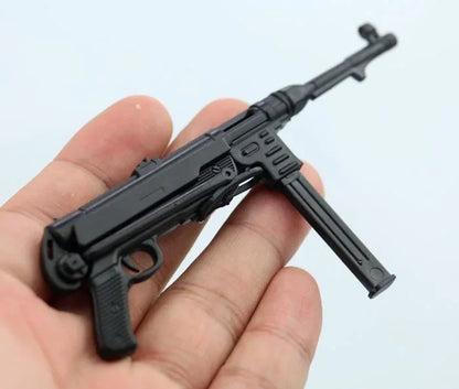 1/6 MP40 Submachine Gun Plastic Assemble WWII Puzzle Model For 12" Soldiers Military Weapons Building Blocks