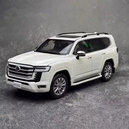 Large Size 1/18 Toyota Land Cruiser LC300 ZX Alloy Car Model Diecast Metal Off-road Vehicles Car Model Sound Light Kids Toy Gift