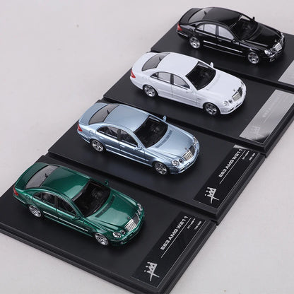King Model 1:64 E63 AMG W211 Die-cast alloy simulation car model toy collection display piece