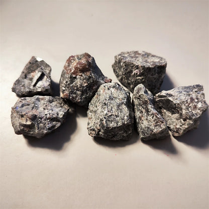 Natural Raw Yooperlites Flame Stone Fluorescent Stone Energy Reiki Specimens Diffuser Oils Stone Fire Home Decoration Stone