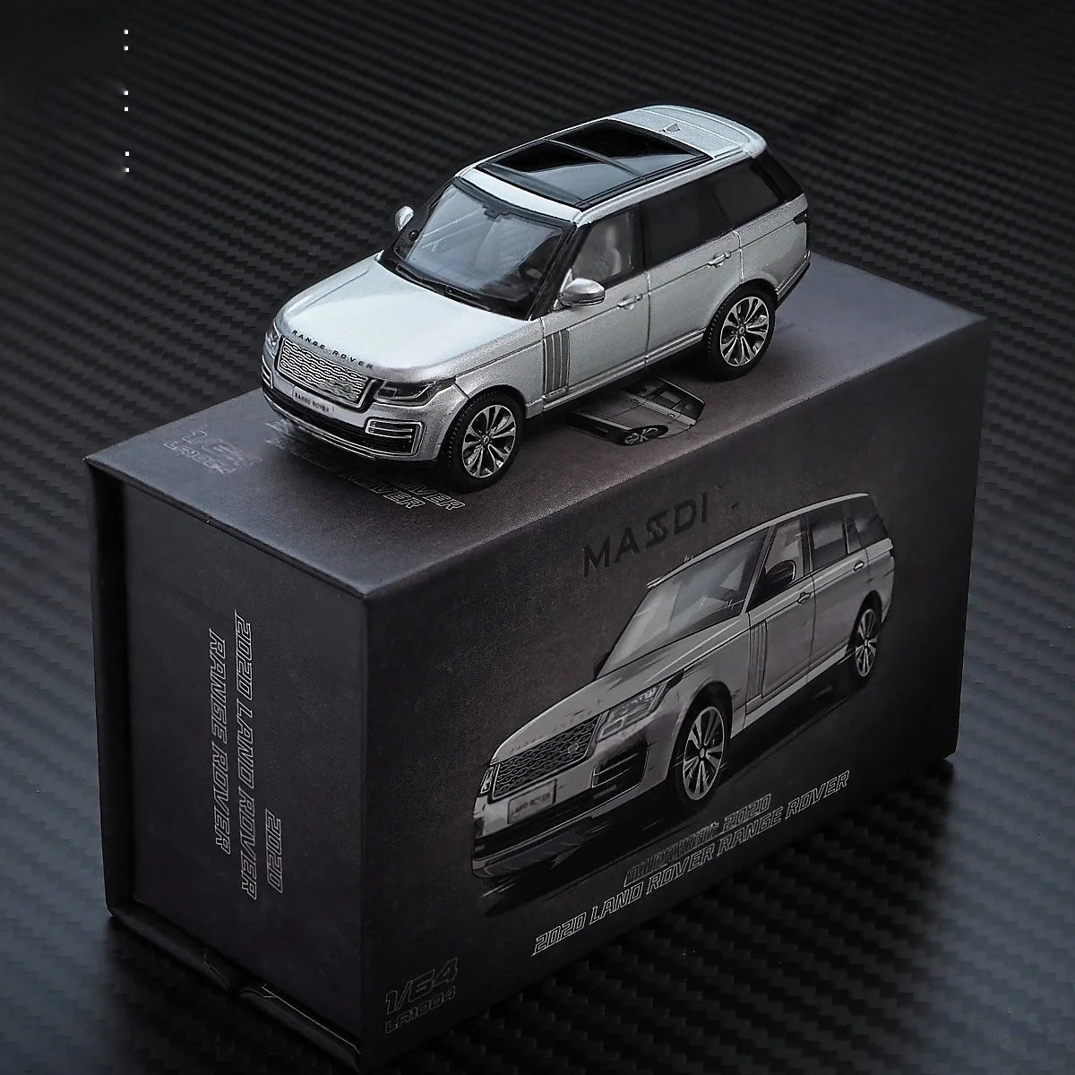 Luxury 2020 Range Rover 1:64 Die-Cast Metal Model - Classic SUV Simulation, Mixed Metal Element Puzzle Toy Set, Desktop Ornament