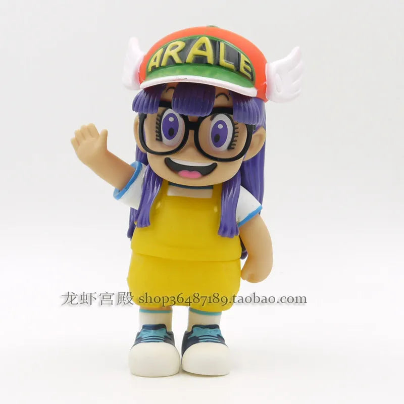 20cm Arale Dr Slump Special Edition Cartoon Stupid Superman Little Child Kawaii Statue Anime Figure Doll Decoration Kid Toy Gift