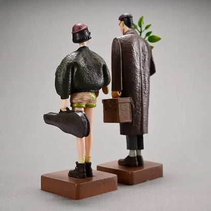 New Leon And Mathilda 1 Set Statue Trendy Killer Doll Movie The Professional Action Figures Model Toys Scene Decoration Gifts