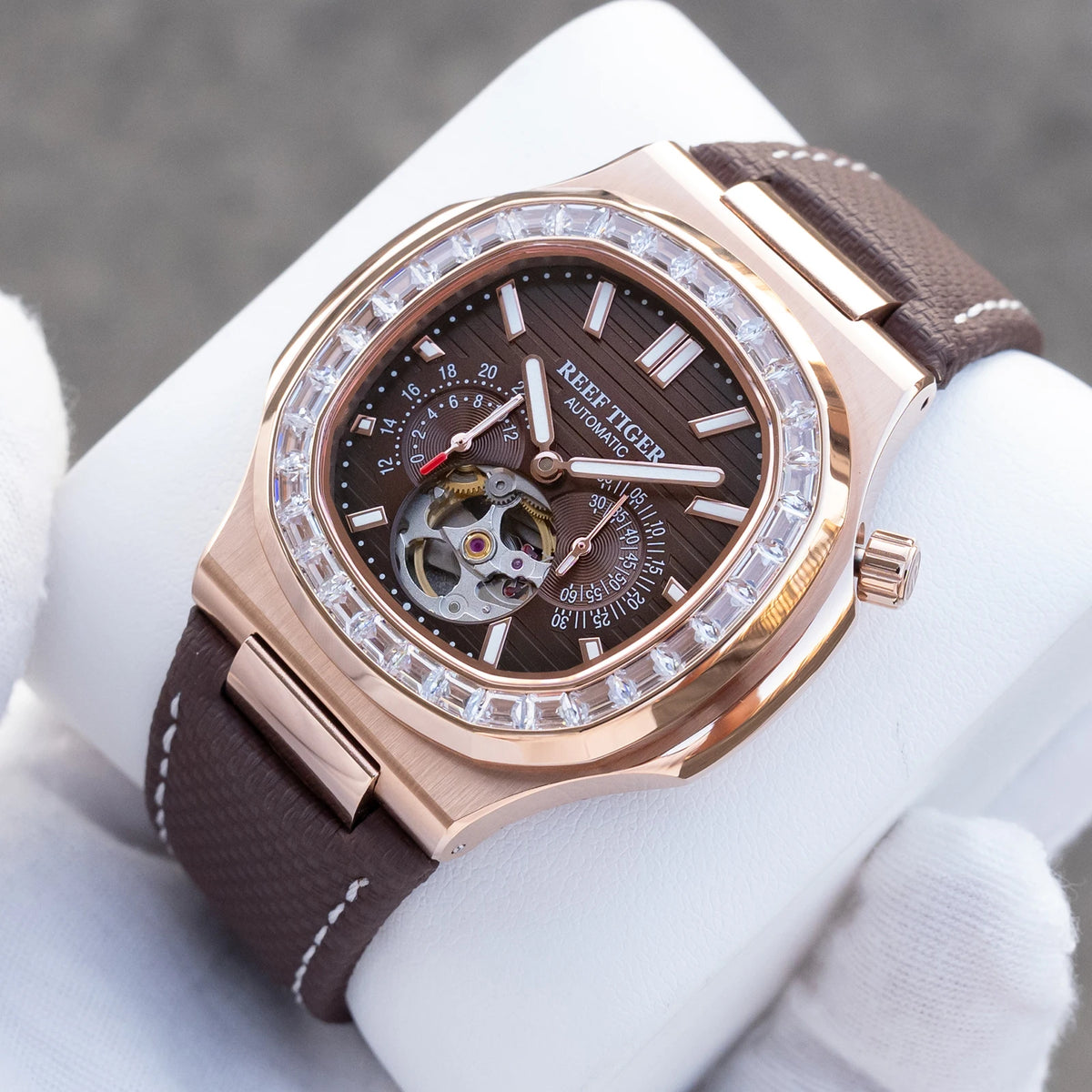 OBLVLO Men Automatic Watch Luxury 44mm Mechanical Wristwatch 50m Waterproof Sapphire Luminous Skeleton Dial 24 Hours