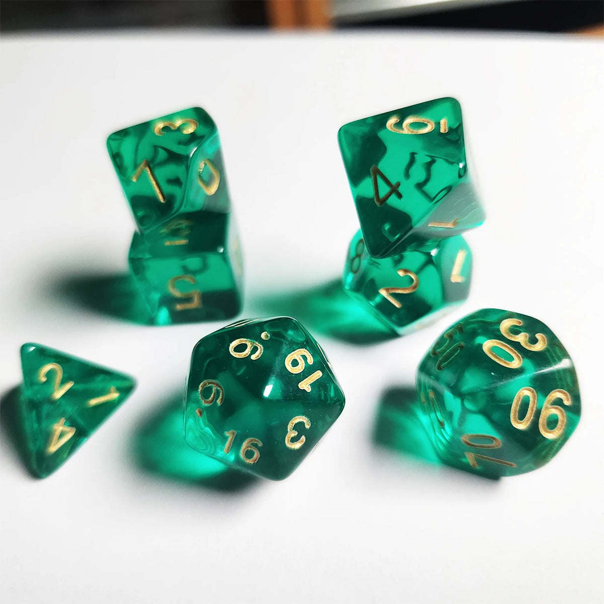 7 pcs Acrylic High-Grade Translucent Gemstone Green Polyhedral Board Game Dice, Classic and Beautiful, Dados