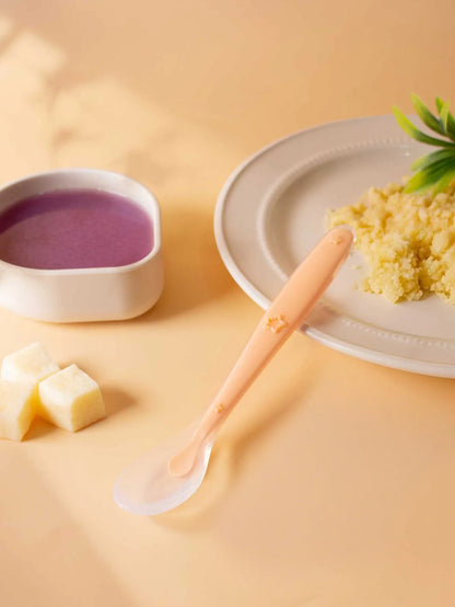 9 Colors Baby Silicone Spoon Learning Spoon Star Pattern Large Small Spoon Set Soft Silicone Feeding Spoon Training Baby Reborn