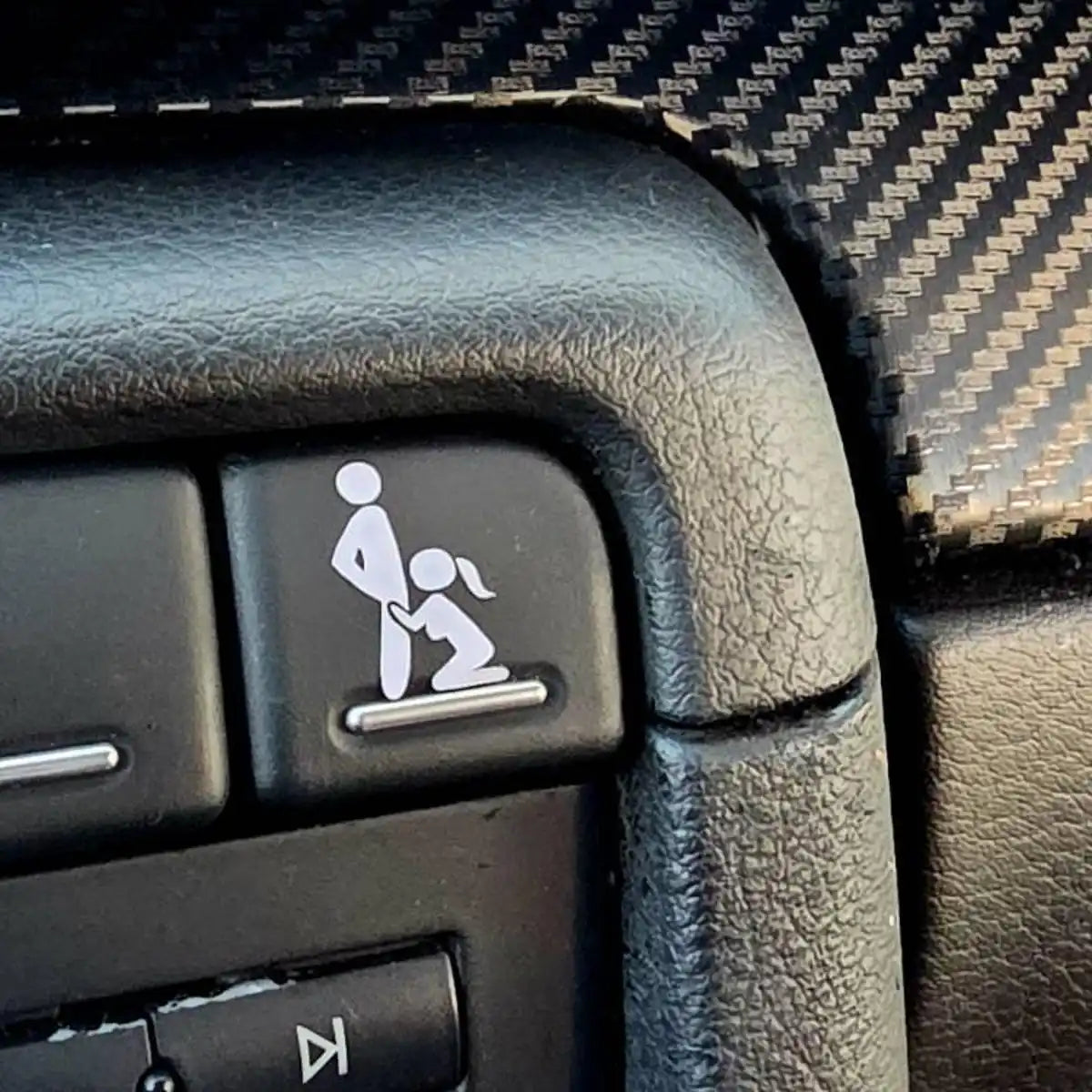 2 PCS Road Head Car Vinyl Decals For Blank Car Buttons, Funny Car Accessories Stickers for Men