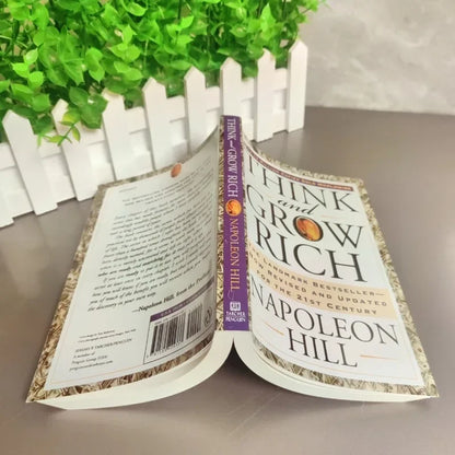 2 Books Set By Napoleon Hill Think and Grow Rich and The Law of Success Reading Books for Adult english books libros libros