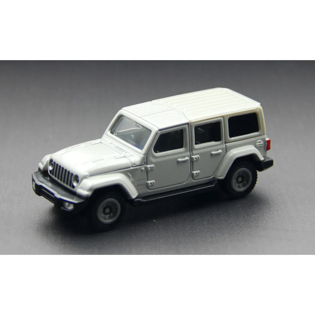 Takara Tomy Tomica No.72 Jeep Wrangler Car Alloy Toys Motor Vehicle Diecast Metal Model Kids Toys Boys