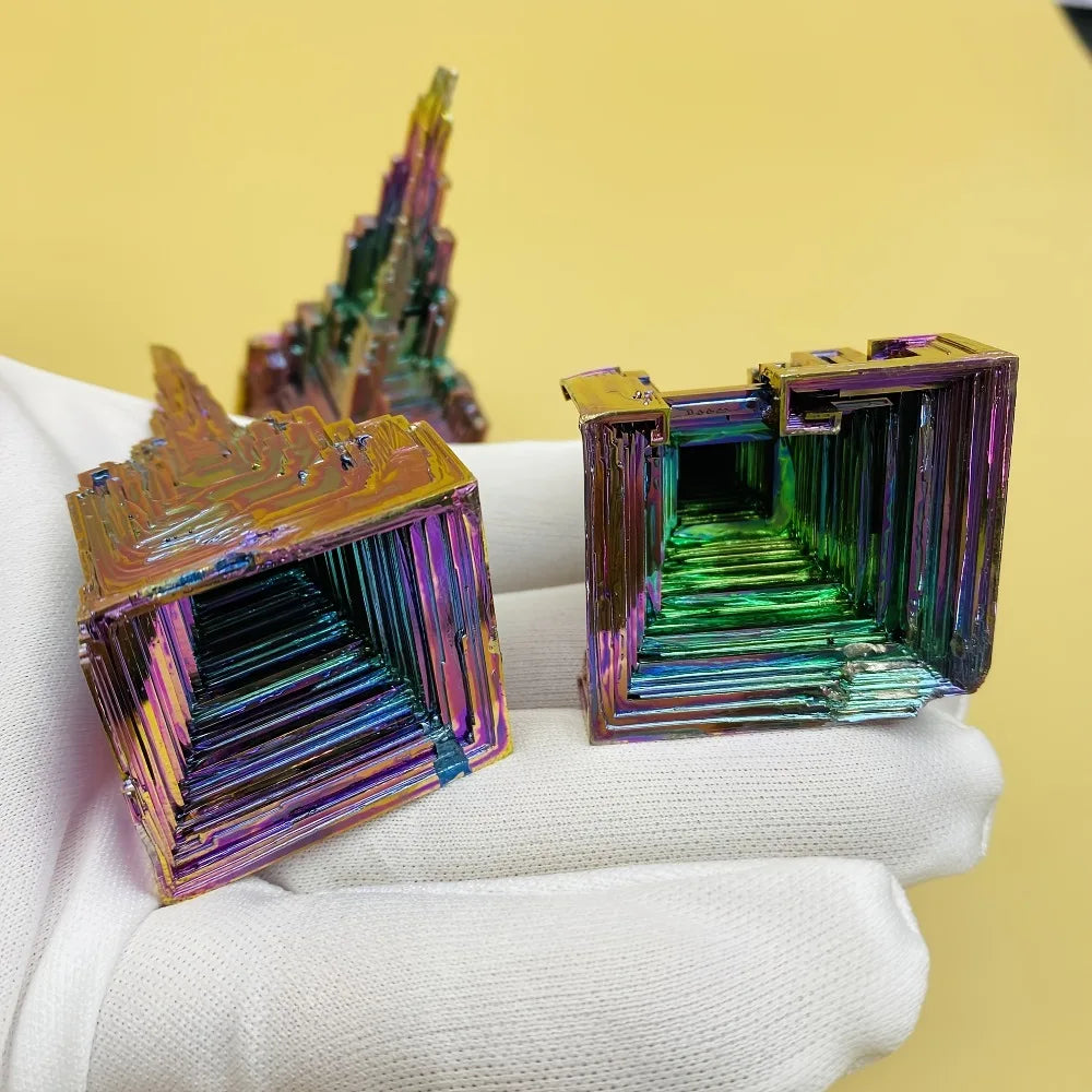 Rainbow Mineral Pyramid Crystal Colorful Artificial Pyramid Ore Collectible Specimen Stone Ornament Home Decor Gift