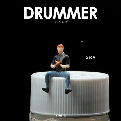1/64 Scale Figure Band Singer Model  Resin  Miniature Figures Diorama Minifigures Garage Scenes DIY Craft Toys Collectible