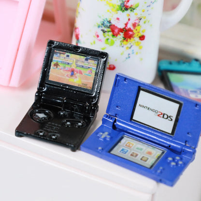 Mini Game Console Model Simulation Gameboy Dollhouse Decor Scene Shooting Prop Miniature Toy