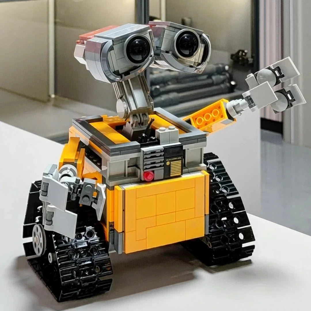Hot New 687PCS Creative Wall E Robot Building Blocks Assembly Model Home Decoration Toys For Birthday Christmas Gifts