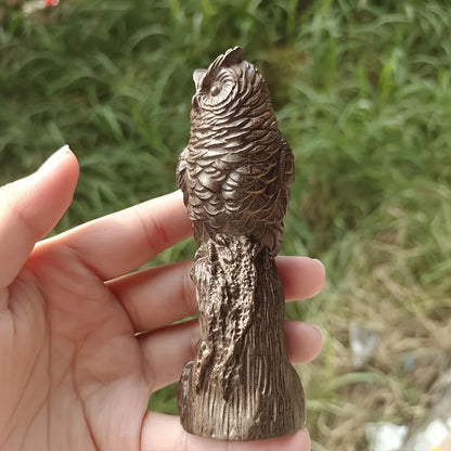 Hand-Carved Wooden Zen Buddha Statue Ornaments, Suitable for Living Room Decorations, Gift-Giving, and Home Decor in the Entryway, Solid Wood Handicrafts