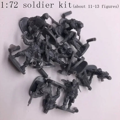 1/72 Plastic Assembled Tank Model Kit WWII Military Model Puzzles 24 Styles Tanks Sand Table Tanks Toys for Boys