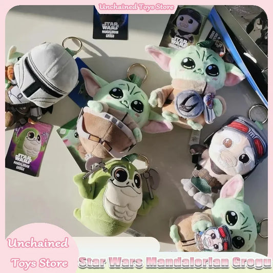 Hot Toys Cosbi Plush Keychain Blind Box Star Wars Mandalorian Grogu Pendant Collectible Toy Gift for Adult Collectors & Fans